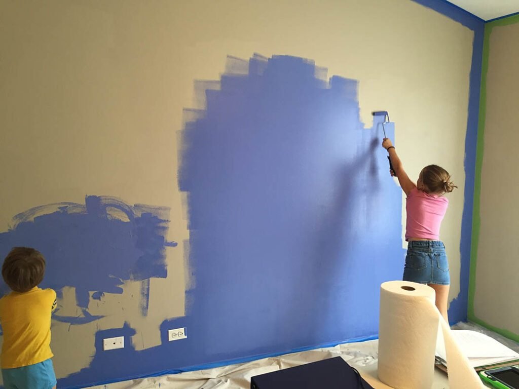 Read more about the article How to Paint a Room: A Step-by-Step Guide for a Professional Finish